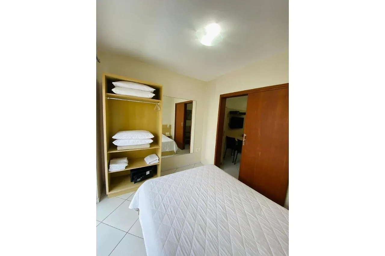 Apto completo, espaço gourmet, 70m praia Florianópolis