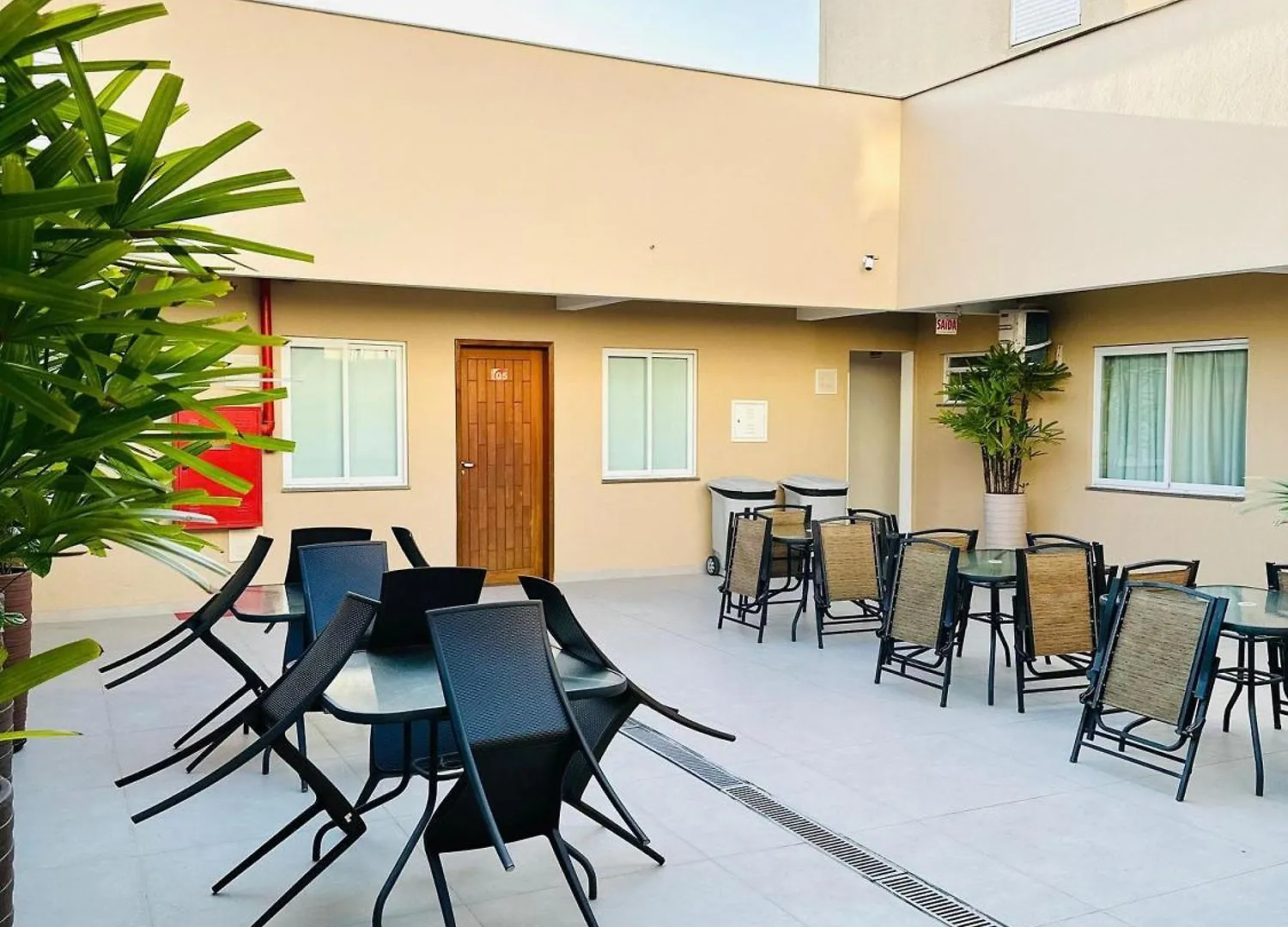 Apto completo, espaço gourmet, 70m praia Florianópolis 0*,  Brasil